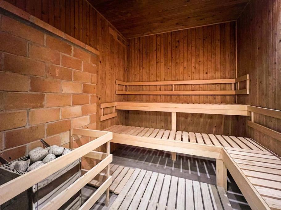 Sauna Apartment - Брно Экстерьер фото